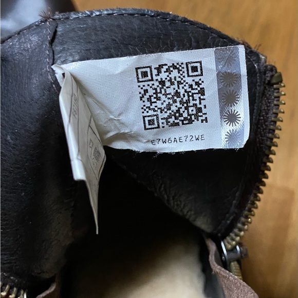 UGG Dark Brown Leather Boots Meredith Lodge Wedge Booties Zip Sides 8 - Picture 9 of 12